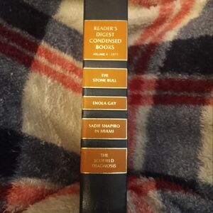 Reader's Digest Condensed Books Volume 4 - 1977